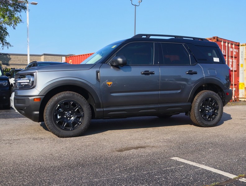 2026 Ford Bronco Sport Badlands | 4X4 | 2.0L | Tech | Roof | Crgo Mgmnt