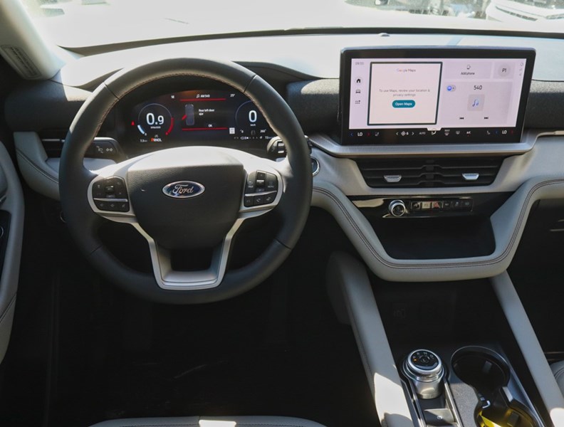 2026 Ford Explorer Active | 4WD | Comf Pkg | Roof | Crbn 20S