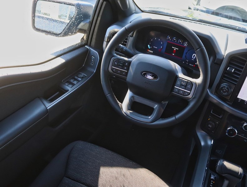 2026 Ford F-150 XLT | 4X4 | 2.7L | 302A | Blk Pk Pls | Bed Utl
