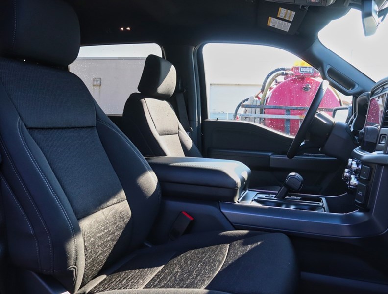 2026 Ford F-150 XLT | 4X4 | 2.7L | 302A | Blk Pk Pls | Bed Utl