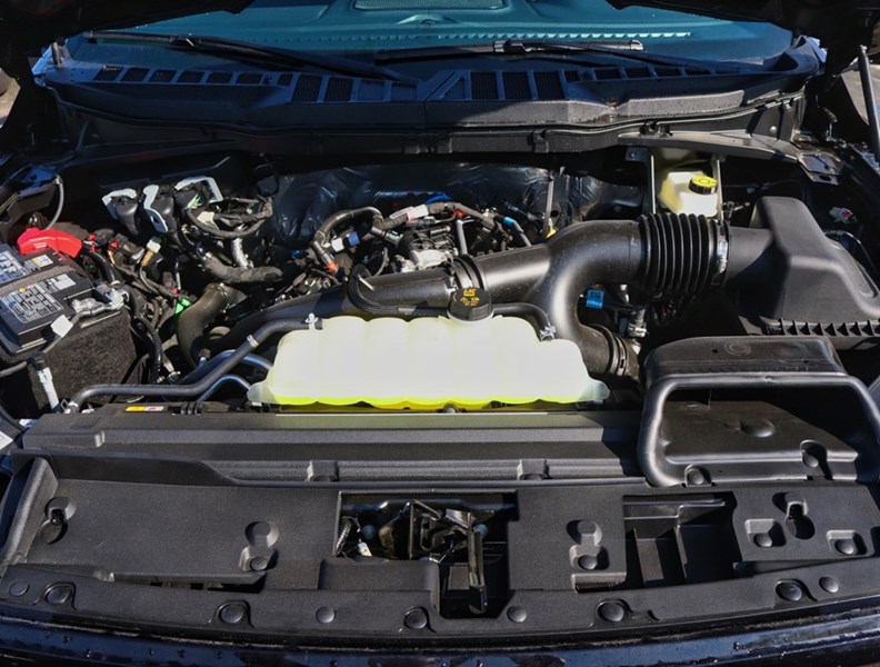 2026 Ford F-150 XLT | 4X4 | 2.7L | 302A | Blk Pk Pls | Bed Utl