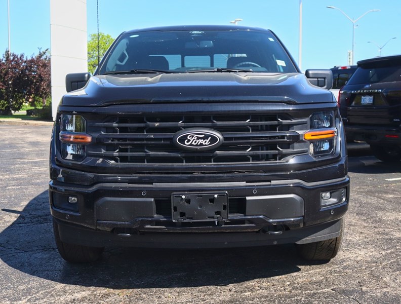 2026 Ford F-150 XLT | 4X4 | 2.7L | 302A | Blk Pk Pls | Skid Plates