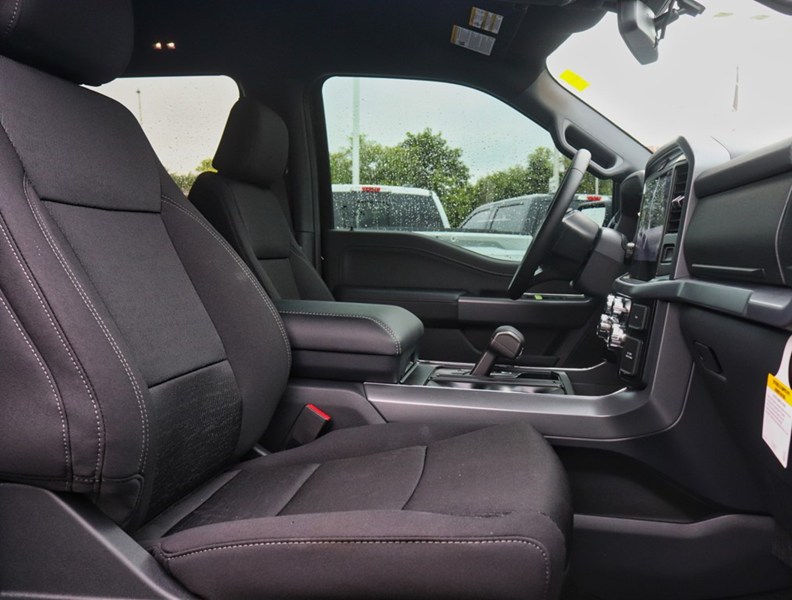 2026 Ford F-150 XLT | 4X4 | 3.5L | 302A | 157 |Blk Pk Pls |Bed Utl