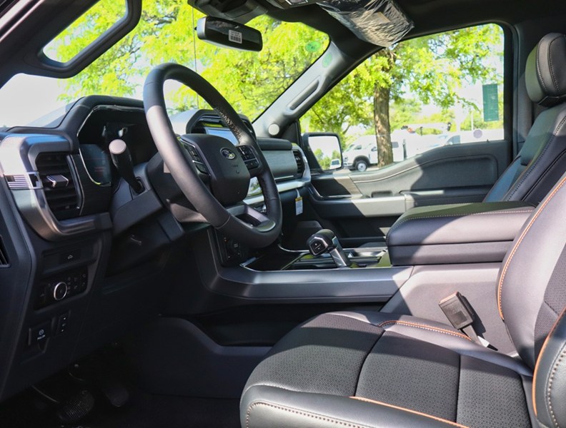 2026 Ford F-150 Lariat | 4X4 | 5.0L | 501A | Roof | Bed Utl