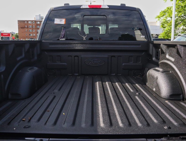 2026 Ford F-150 XLT | 4X4 | 5.0L | 303A | Blk Pk Pls | Roof | Bed