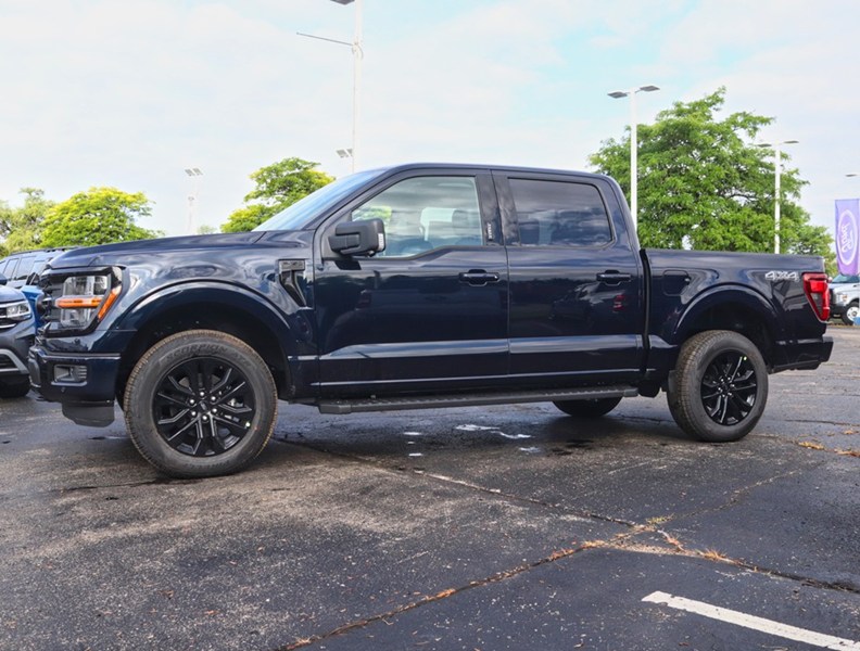 2026 Ford F-150 XLT | 4X4 | 5.0L | 303A | Blk Pk Pls | Roof | Bed
