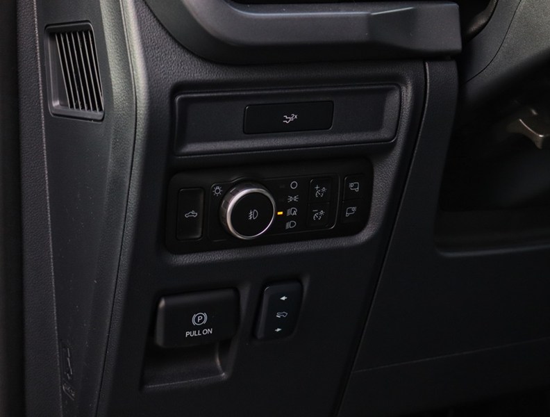 2026 Ford F-150 XLT | 4X4 | 5.0L | 303A | Blk Pk Pls | Roof | Bed