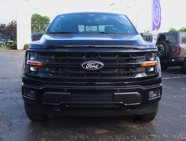 2026 Ford F-150 XLT | 4X4 | 5.0L | 303A |157 | Blk Pk Pls | Fx4
