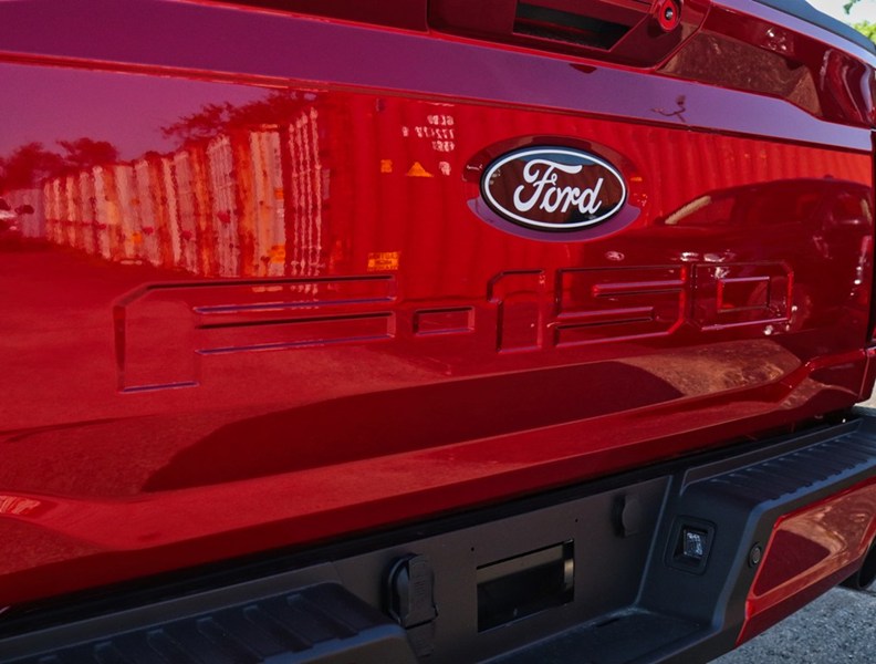 2026 Ford F-150 XLT | 4X4 | 5.0L | 302A | Blk Pk Pls | Bed Utl