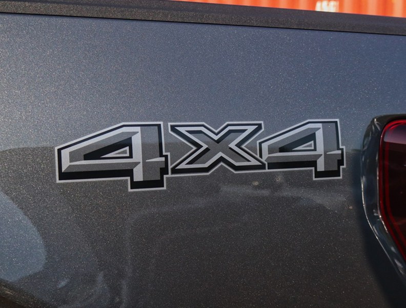2026 Ford F-150 Lariat | 4X4 | 3.5L | 501A | Blk Pk | Roof