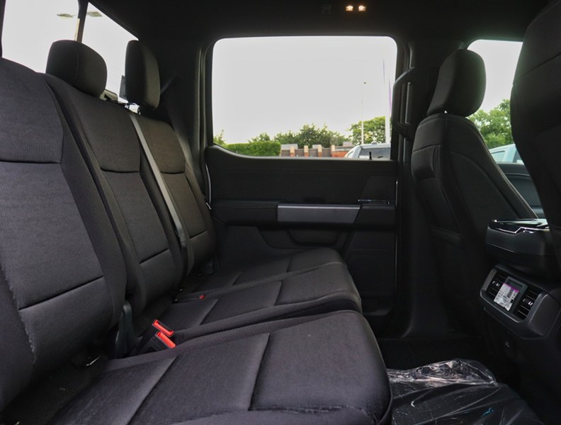 2026 Ford F-150 XLT | 4X4 | 3.5L | 302A | 157 | Blk Pk | Bed Utl