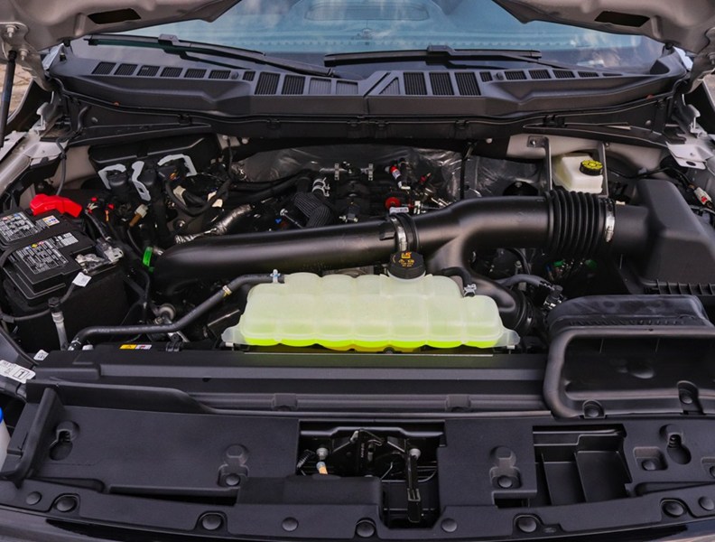 2026 Ford F-150 XLT | 4X4 | 3.5L | 302A | 157 | Blk Pk | Bed Utl
