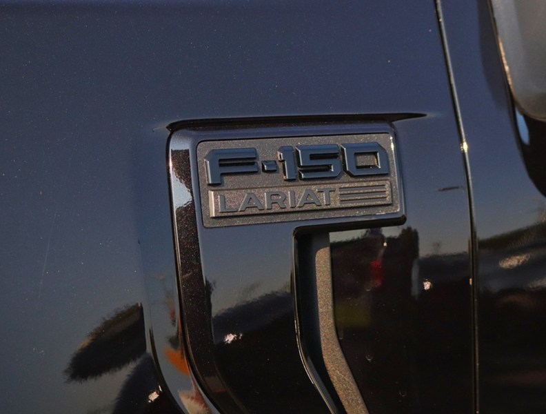 2026 Ford F-150 Lariat | 4X4 | 3.5L | 501A | Blk Pk | Roof | Spray