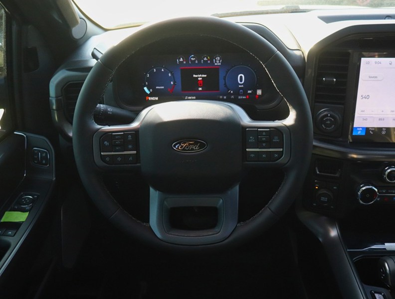 2026 Ford F-150 Lariat | 4X4 | 3.5L | 501A | 157 | Blk Pk | Bed Ut