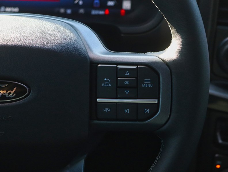 2026 Ford F-150 Lariat | 4X4 | 3.5L | 501A | 157 | Blk Pk | Bed Ut