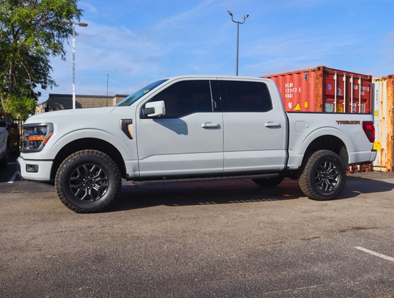 2026 Ford F-150 Tremor | 4X4 | 5.0L | 402B | Roof | Bed Utl |Spray