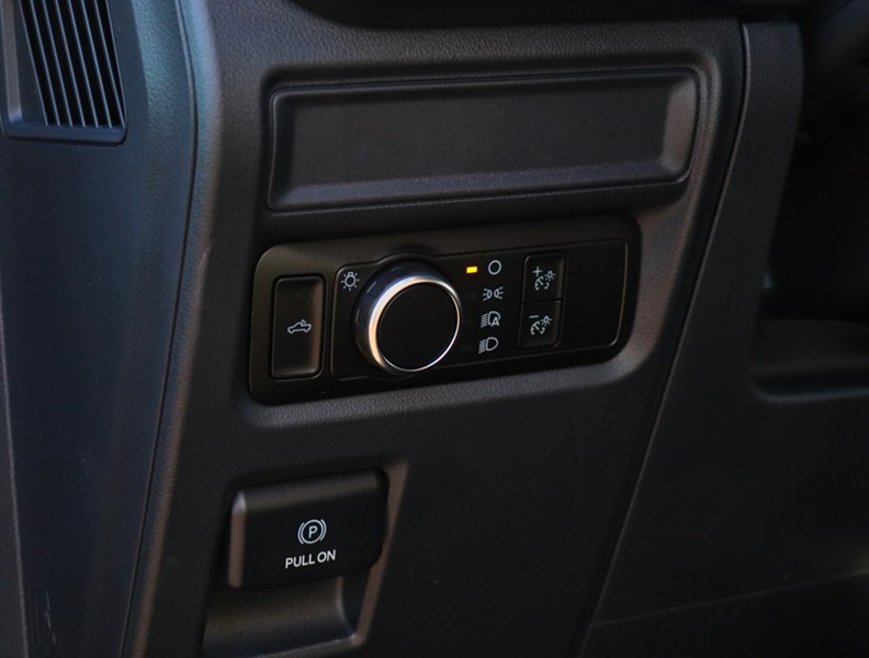 2026 Ford F-150 Stx | 4X4 | 2.7L | 200B