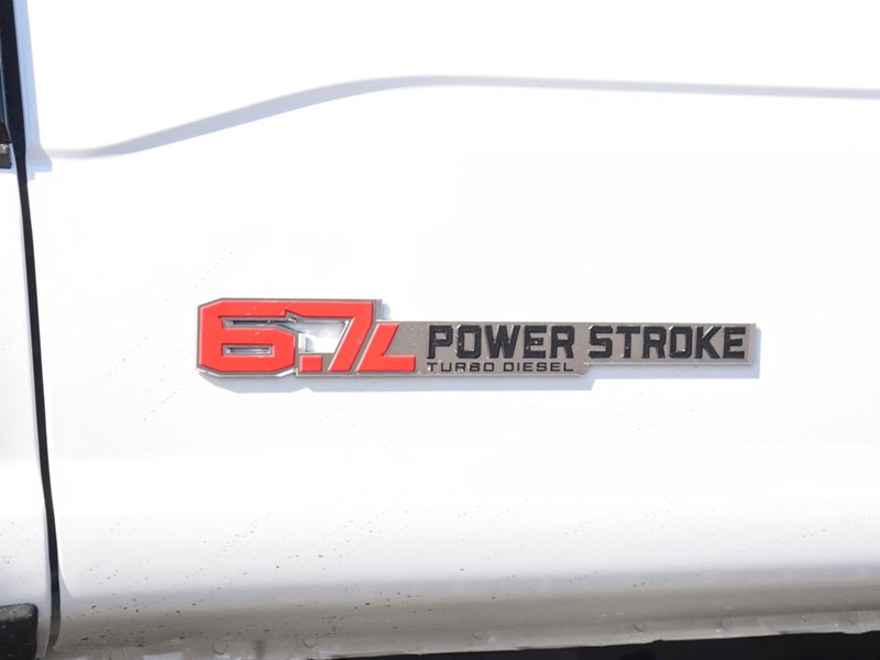 2026 Ford F-250 LARIAT | 4X4 | 6.7L | BLK  PKG | ROOF | PROPWR 2KW