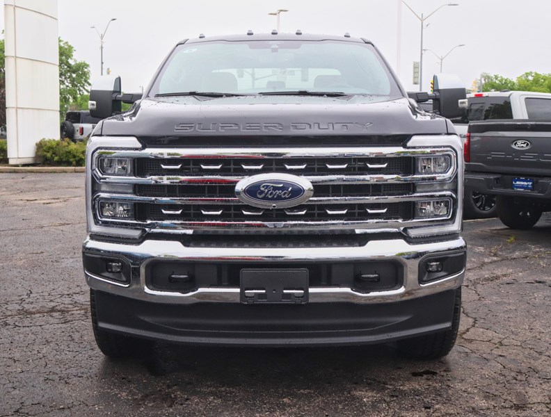 2026 Ford F-250 Lariat | 4X4 | 6.8L | Roof | Chrome Pkg | Activex