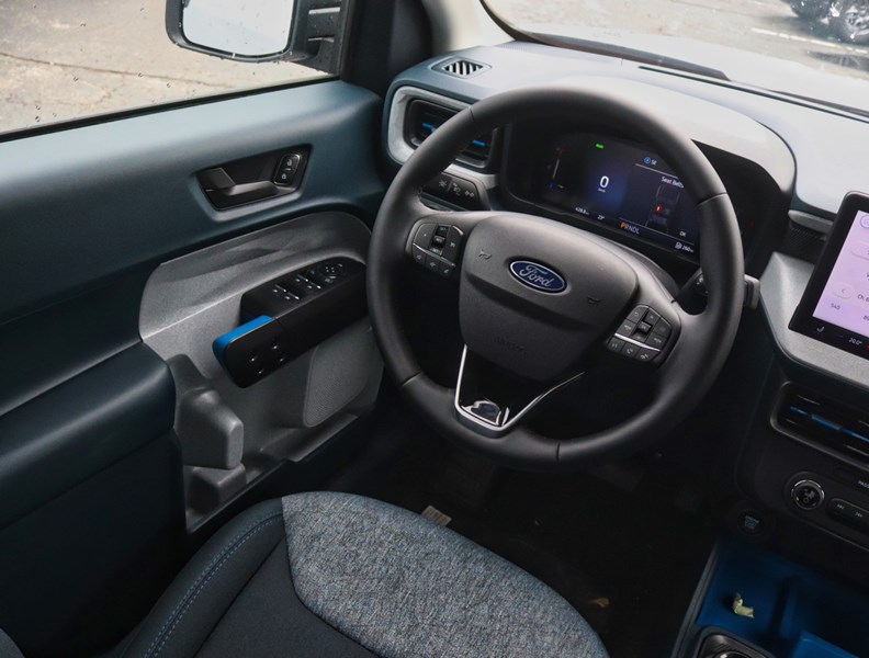 2026 Ford Maverick XLT | AWD | Hybrid | Lux Pkg