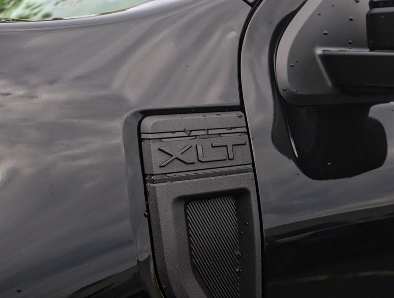 2026 Ford Maverick XLT | AWD | Hybrid | Lux | Blk Pk | 4K | Roof