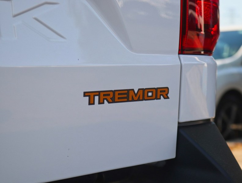 2026 Ford Maverick Tremor | AWD | 2.0L | Roof | Pwr Sld R Wnd
