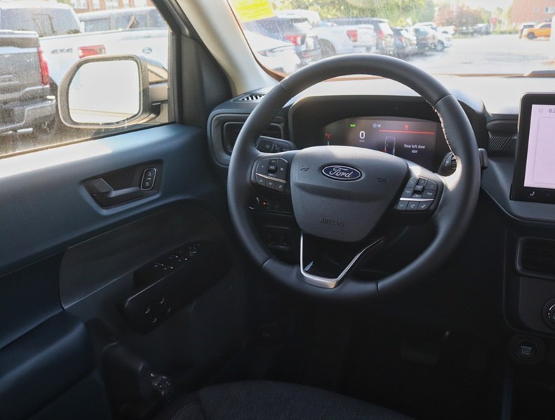 2026 Ford Maverick XLT | AWD | Hyrbid | Blk Pk | Lux | 4K | Roof