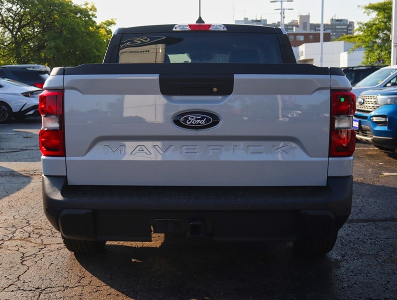 2026 Ford Maverick XLT | AWD | Hyrbid | Blk Pk | Lux | 4K | Roof