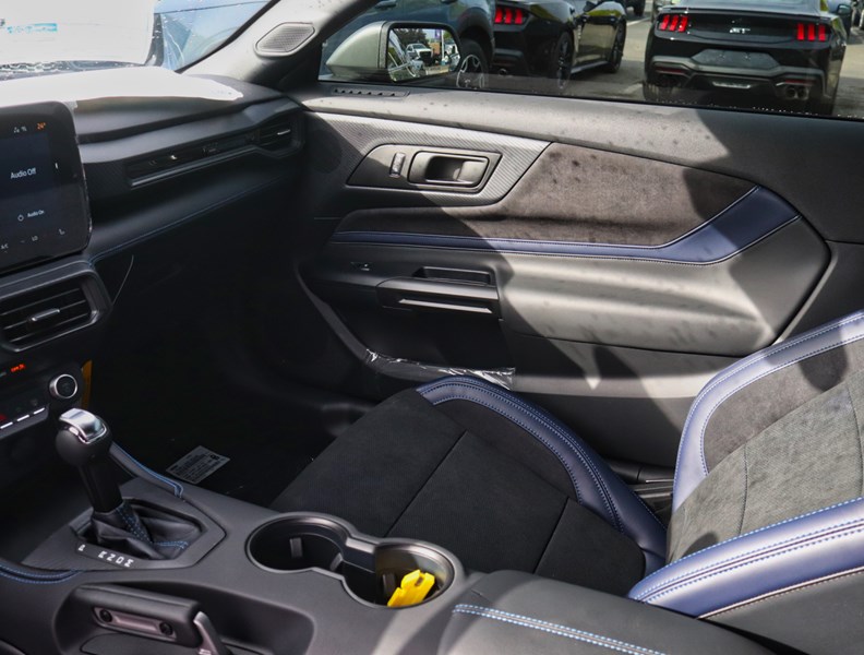 2026 Ford Mustang Dark Horse | 5.0L | 700A | Handl Pkg | App Pkg