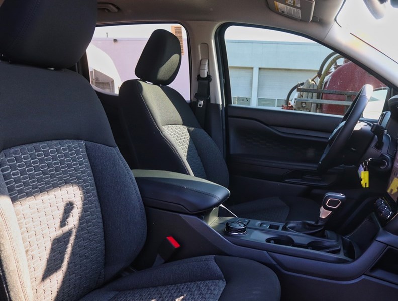 2026 Ford Ranger XLT | 4X4 | 2.3L | 301A | Blk Pkg | Tow | Run Brds