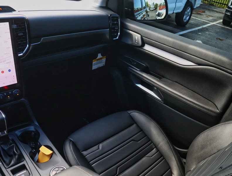 2026 Ford Ranger Lariat | 4X4 | 2.3L | 500A | Blk Pk | Tow Pkg