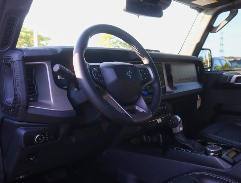 2026 Ford Bronco Outer Banks | 4X4 | 2.7L|High Pkg |Hard Top|Blk Pk