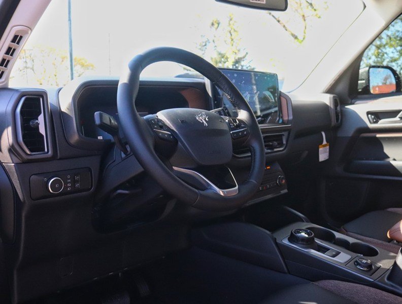 2026 Ford Bronco Sport Outer Banks | 4X4 | 1.5L | Tech Pkg | Roof | Crgo