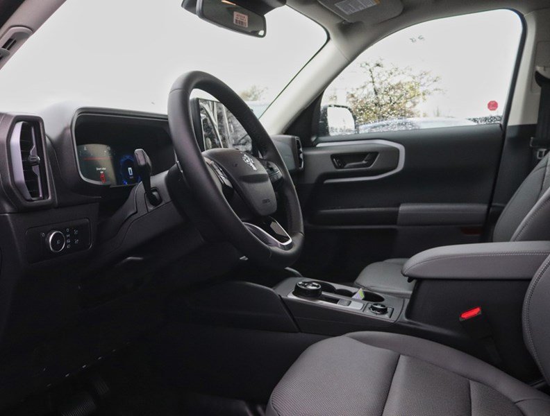 2026 Ford Bronco Sport Badlands |4X4 | 2.0L | Tech Pkg | Roof | Crgo Mgmn