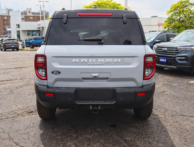 2026 Ford Bronco Sport Badlands | 4X4 | 2.0L | Roof | Tech | Crgo Mgmnt