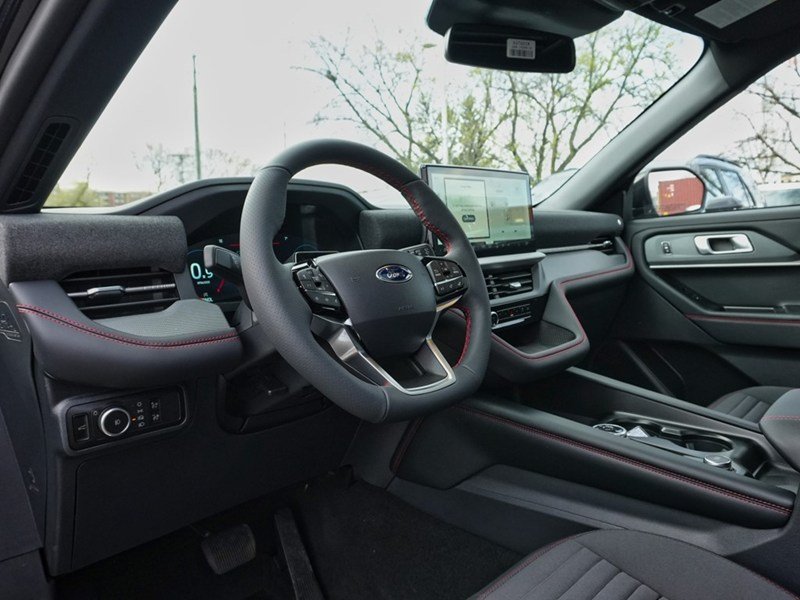 2026 Ford Explorer St-Line | 4WD | Roof | Prem Pkg | Street Pk