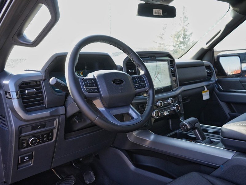 2026 Ford F-150 XLT | 4X4 | Hybrid | 302A | Blk Pk | Fx4 | Bed Utl