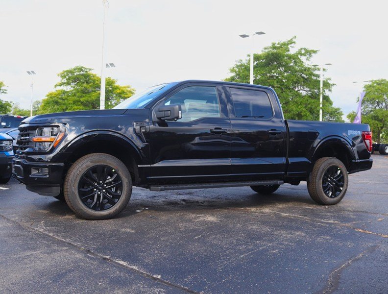 2026 Ford F-150 XLT | 4X4 | 5.0L | 303A |157 | Blk Pk Pls | Fx4