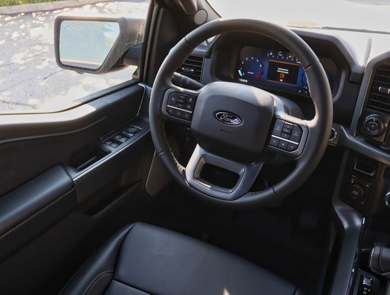 2026 Ford F-150 XLT | 4X4 | 5.0L | 303A | Blk Pk Pls | Roof | Bed