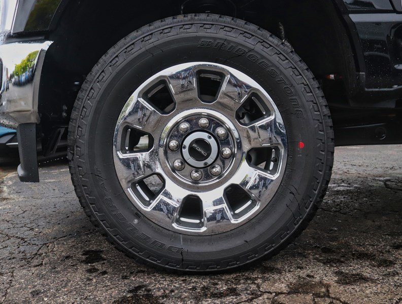 2026 Ford F-250 Lariat | 4X4 | 6.8L | Roof | Chrome Pkg | Activex