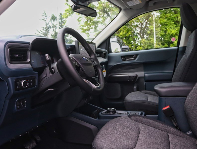 2026 Ford Maverick XLT | AWD | Hybrid | Lux | Blk Pk | 4K | Roof
