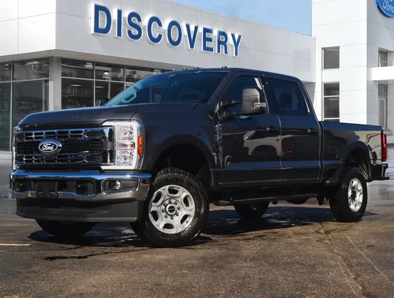 2027 Ford Super Duty F-250 Srw XLT | 4X4 | 7.3L | Rn Brds | Spray In | Sn Plw Prp