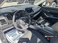 2024 Nissan Rogue AWD SV Moonroof