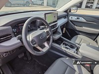 2026 Ford Explorer Active W/200A Pkg 4WD