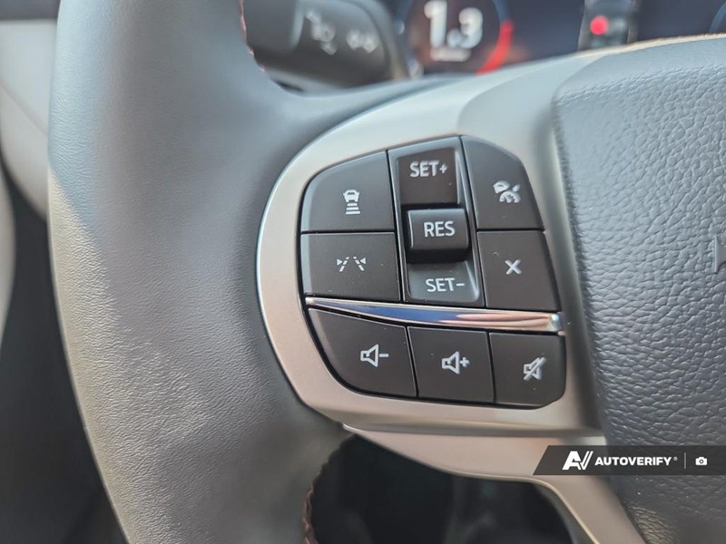 2026 Ford Explorer Active W/200A Pkg 4WD