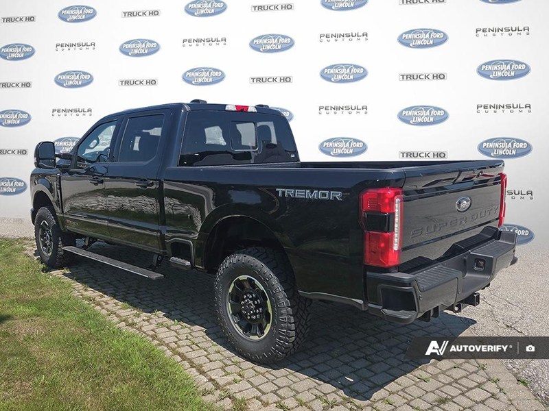 2026 Ford Super Duty F-350 Srw Lariat 4WD Crew Cab 6.75' Box