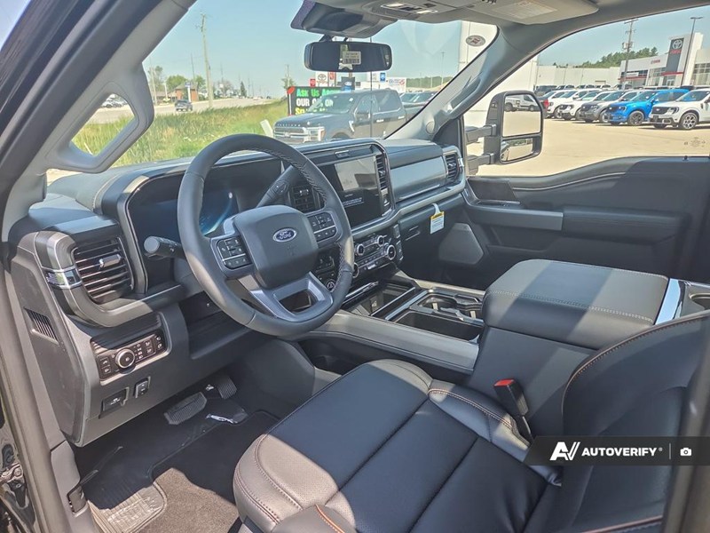 2026 Ford Super Duty F-350 Srw Lariat 4WD Crew Cab 6.75' Box