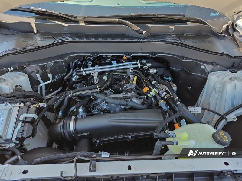 2026 Ford Explorer Active W/200A Pkg 4WD