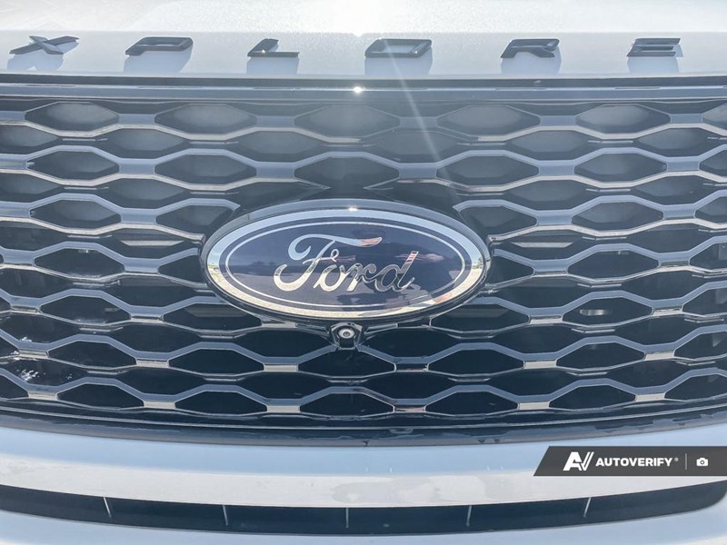 2022 Ford Explorer ST 4WD