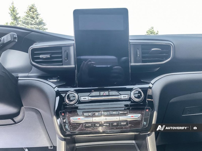 2022 Ford Explorer ST 4WD